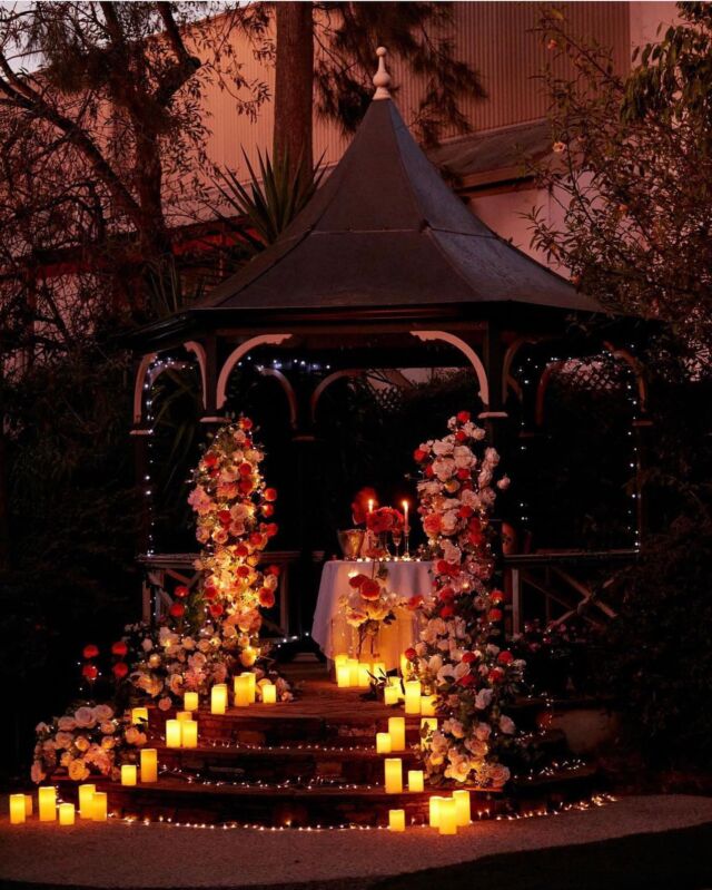Another stunning twilight proposal in our magical, fairy lit gardens by @unforgettableproposals 💍